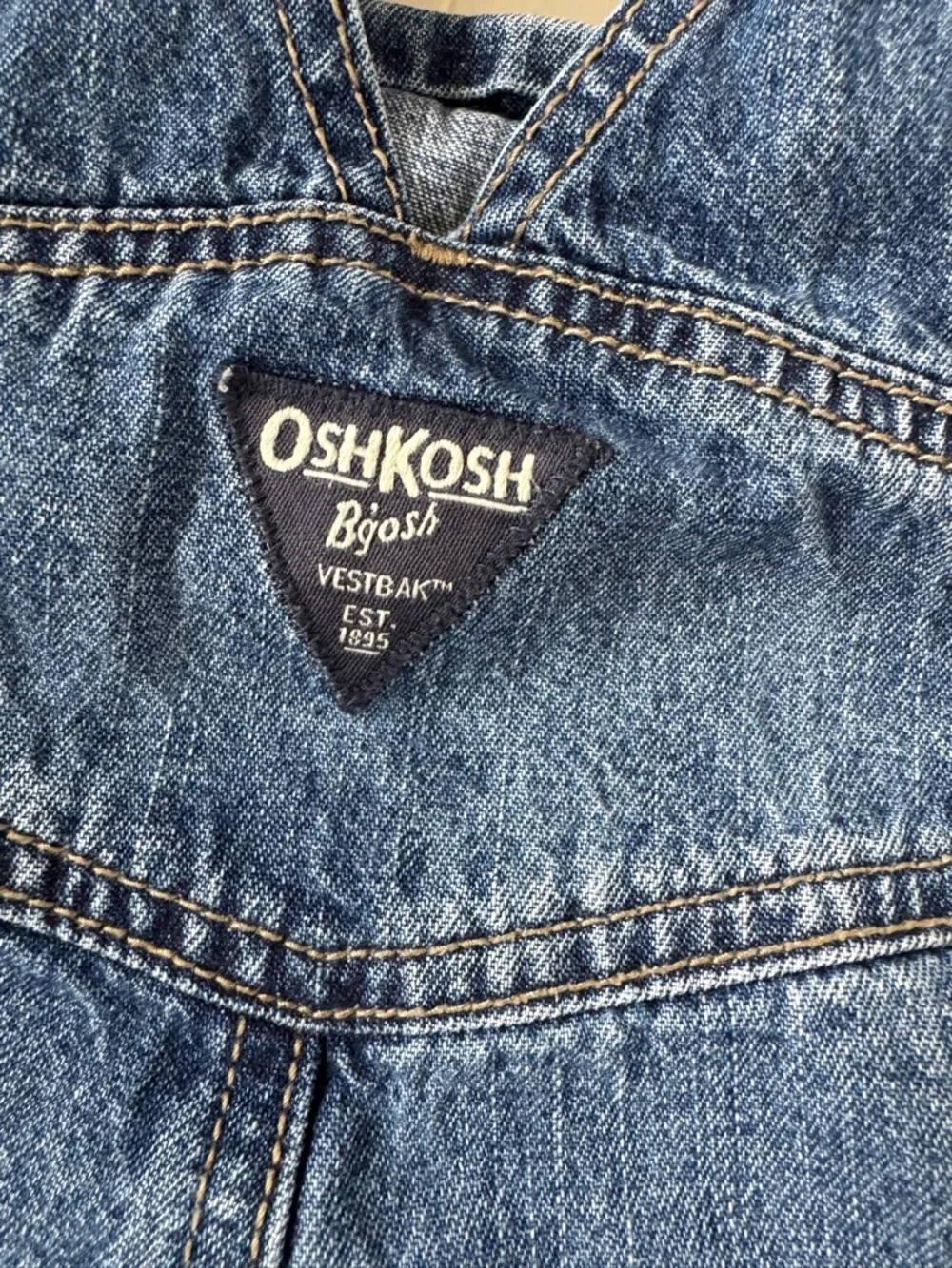 Vintage Oshkosh B'gosh boy's bib overalls 3T